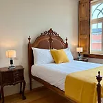 Mercatus Luxury - Center براغا